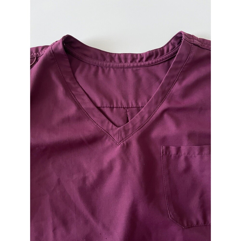 Lot of 2 Women’s Burgundy Wine Medcouture Insight Scrub Top Sz XL V-Neck Pocket - Picture 7 of 11